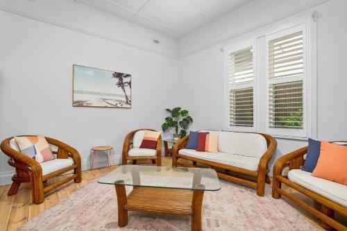 Wanderlust Cottage Grange — 4-Star Luxury Hotel in Grange, Australia