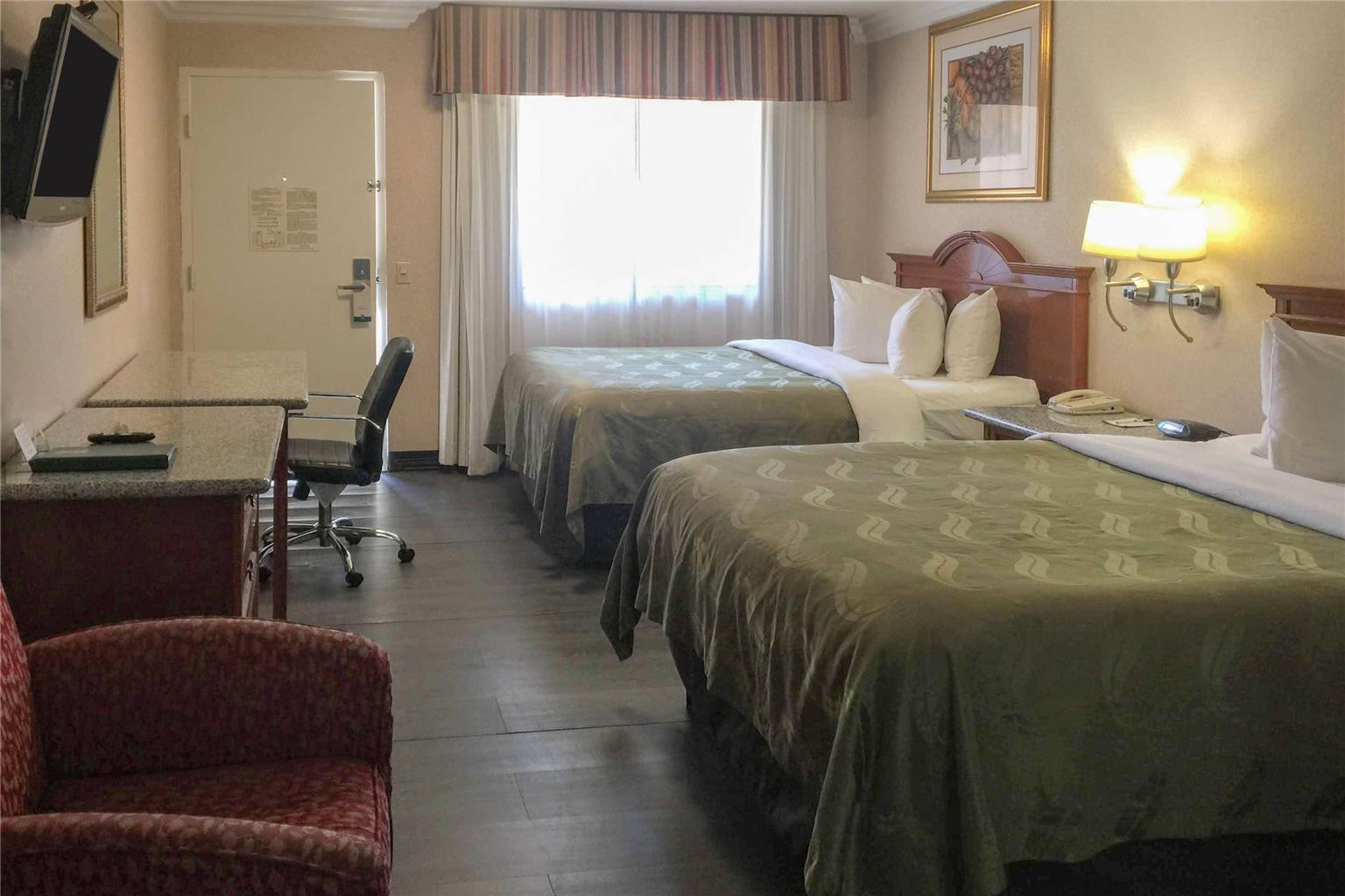 Quality Inn & Suites Oceanside near Camp Pendleton - photo 30
