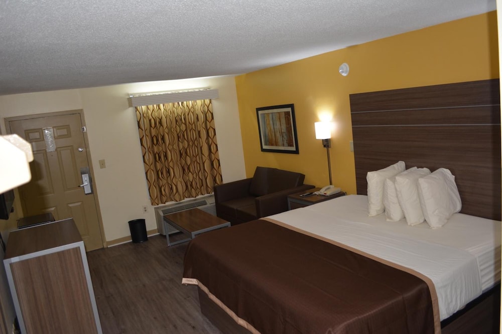 Southern Inn Lumberton - photo 23