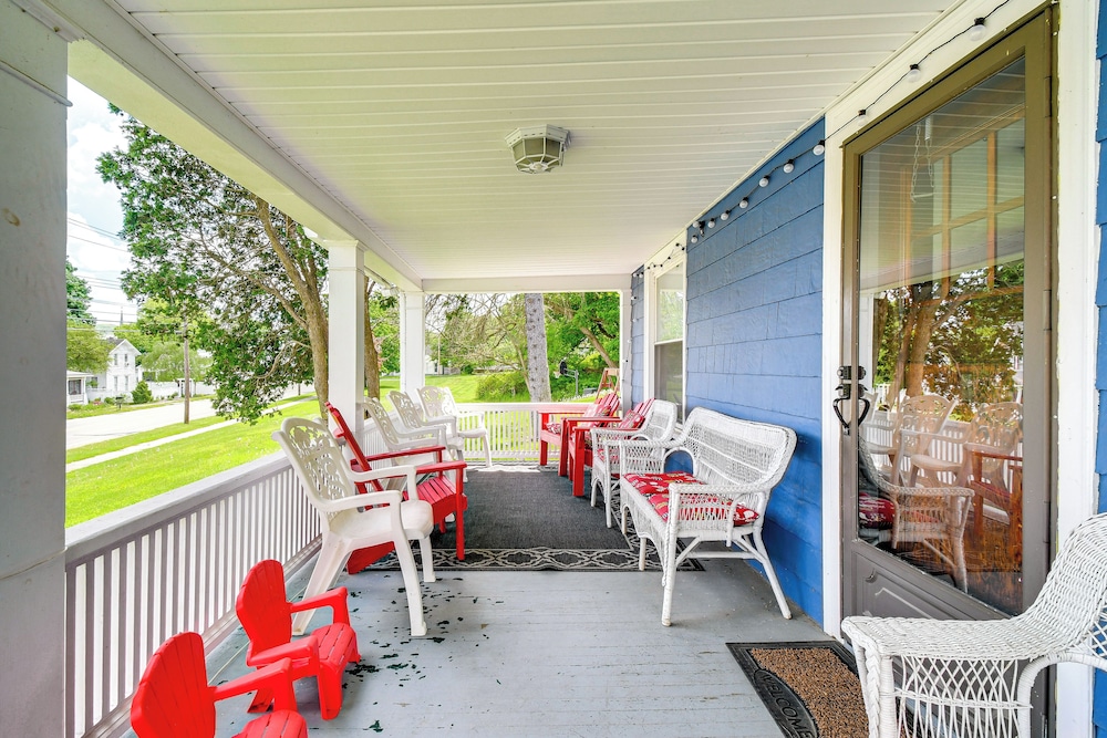 Montour Falls Home 2 Mi to Seneca Lake and Wineries — 4-Star Luxury Hotel in Montour Falls, United States