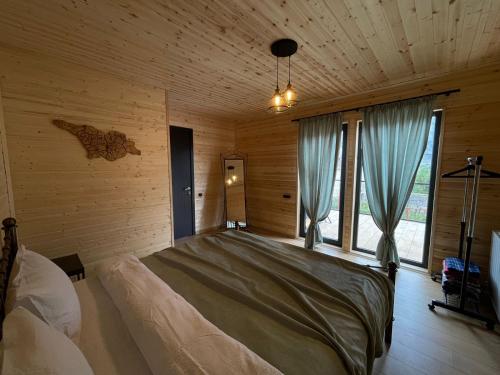 Magic Hut_Kazbegi