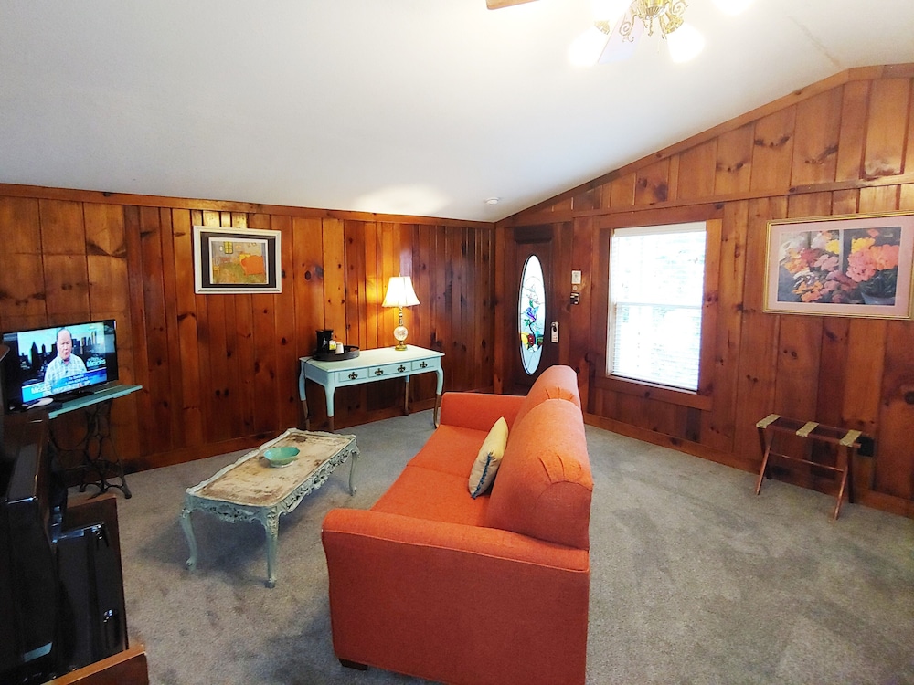 McKinley Edwards Inn - photo 17