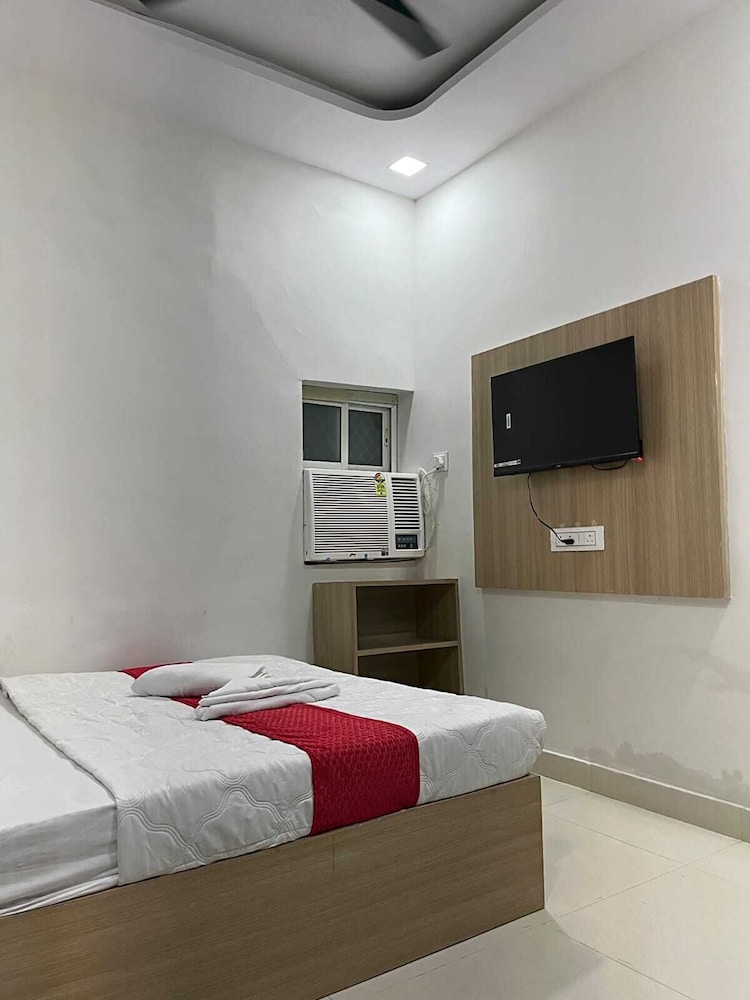 Hotel Ghoonghat in Kota, India