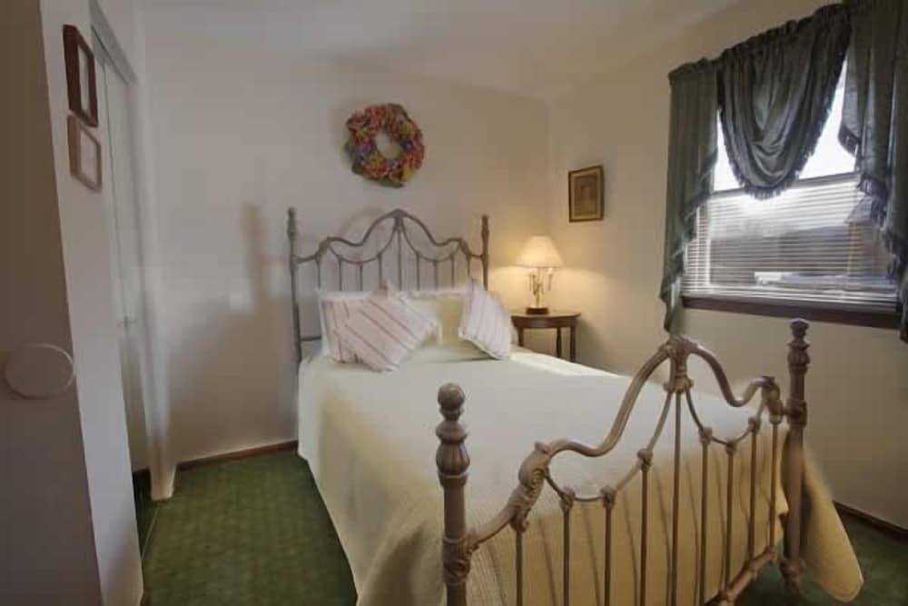 Stroudsmoor Country Inn - photo 10
