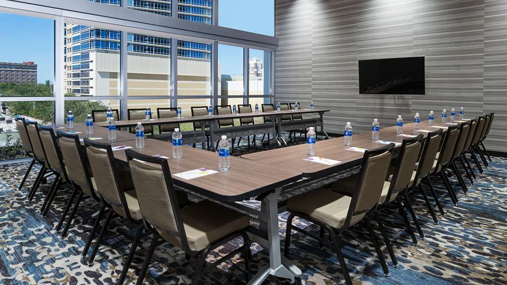 Hyatt Place St. Petersburg Downtown - photo 18