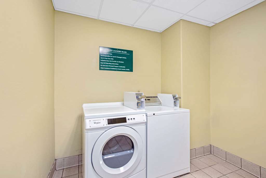 La Quinta Inn & Suites by Wyndham Corpus Christi Airport - photo 29