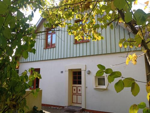 Strandperle Buchenhof 5 D — 4-Star Luxury Hotel in Wustrow, Germany
