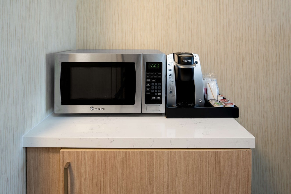 Hilton Garden Inn Roseville - photo 14