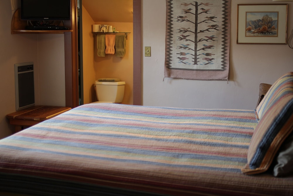 Historic Smith Hotel B&B in Glendale, United States