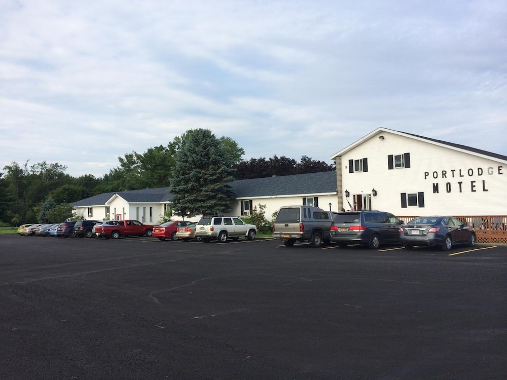 Portlodge Motel — Pulaski