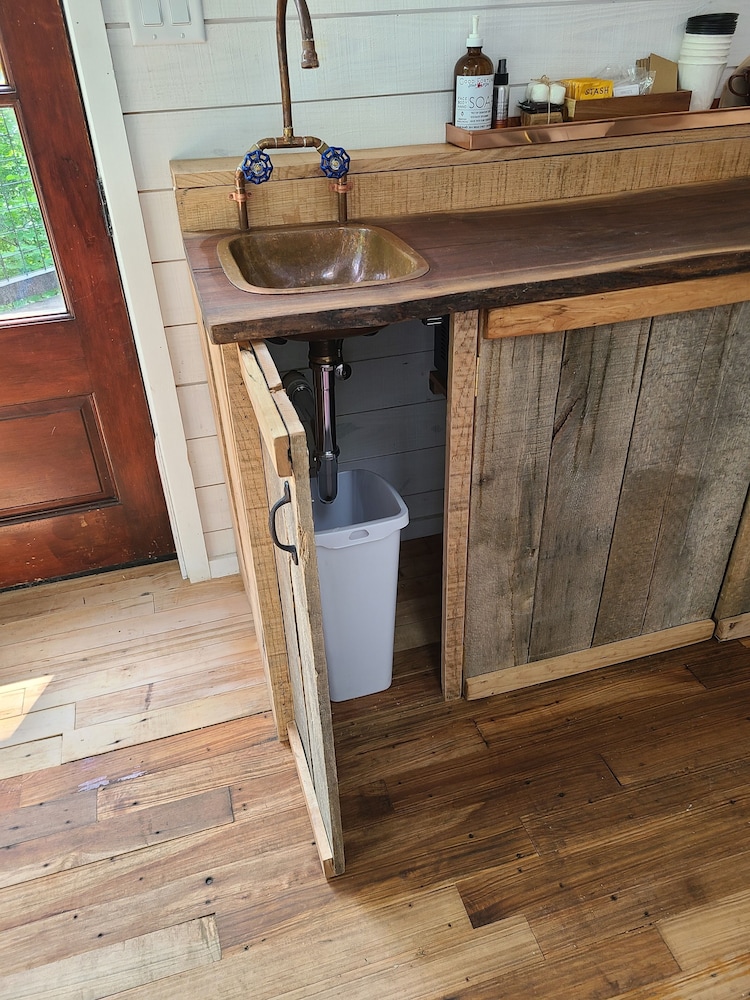 The Treetop Hideaways at Ruby Falls - photo 19