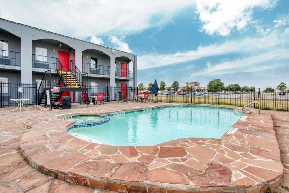 OYO Hotel San Antonio Lackland Air Force Base West - photo 2