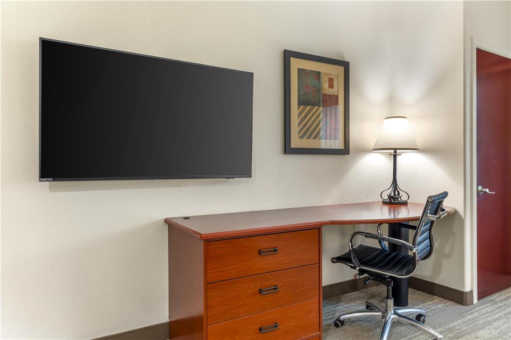Best Western Plus Waxahachie Inn & Suites - photo 25