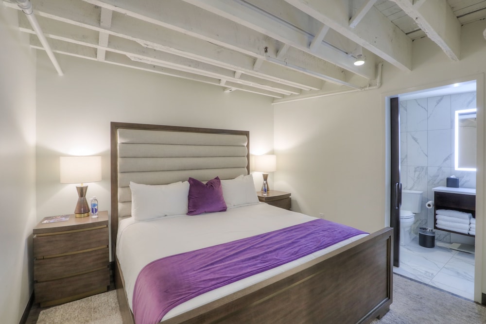 Studio 154 Luxury Hotel - photo 35