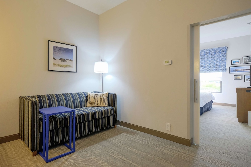Hampton Inn Edenton - photo 41