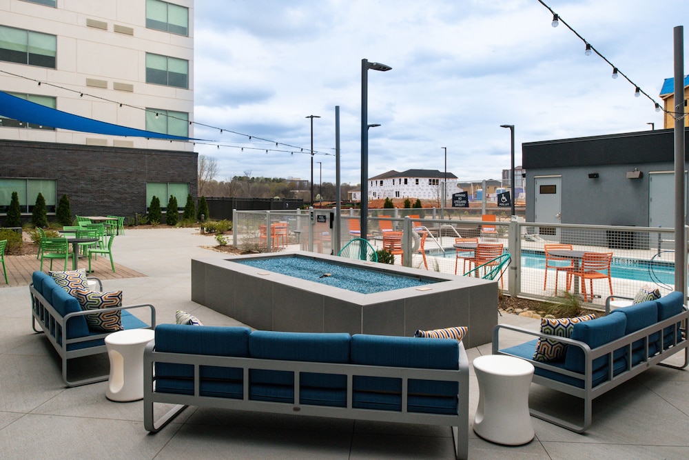 Aloft Charlotte Airport - photo 54