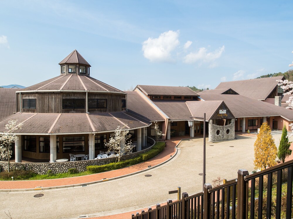 Gokurakuji Onsen Arcadia Village — Hatsukaichi