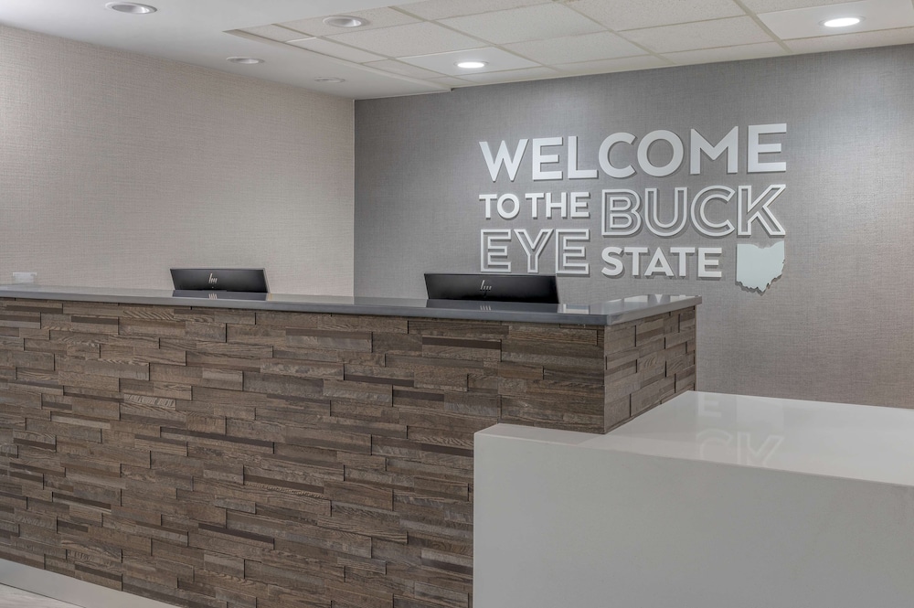 Hampton Inn New Philadelphia - photo 5