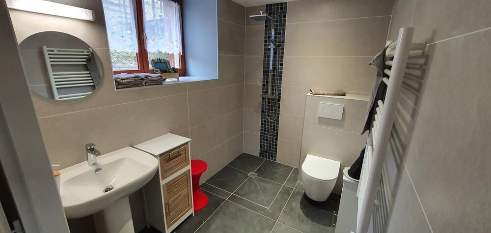 Alpagas Du Domaine Mael pet-friendly hotel Saint-Antoine-L'abbaye
