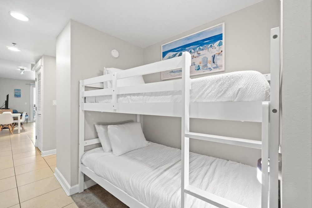 Grand Panama Beach Resort PET Friendly by Panhandle Getaways - photo 40