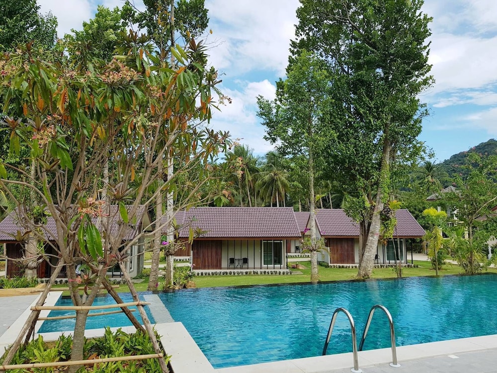 Evergreen Kohchang Resort in Ko Chang Tai, Thailand