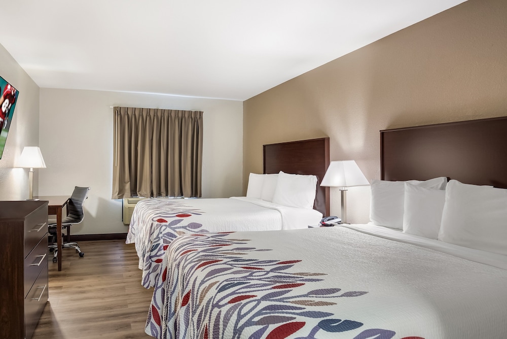 Red Roof Inn Allentown South - photo 16