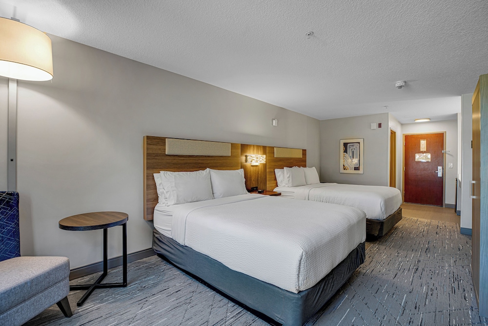 Holiday Inn Express Hotel & Suites Portland Jantzen Beach by IHG - photo 19