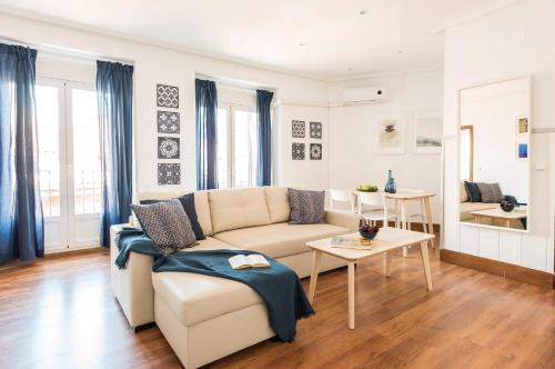 Preciosos apartamentos en el centro de Madrid — 4-Star Luxury Hotel in Madrid, Spain