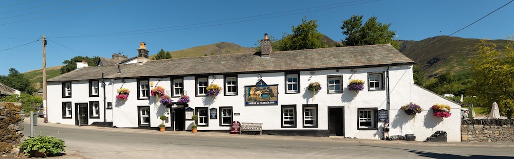 The Horse and Farrier Inn and The Salutation Inn Threlkeld Keswick — hotel in Penrith