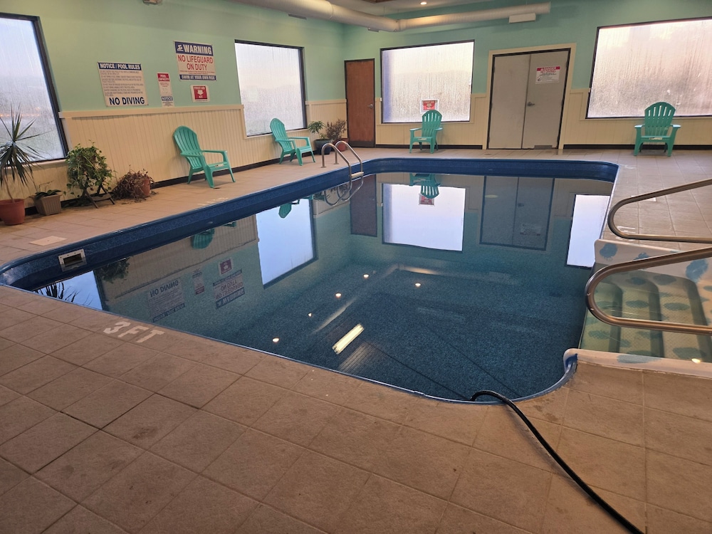 Days Inn by Wyndham Portage Cascade Mountain area - photo 55