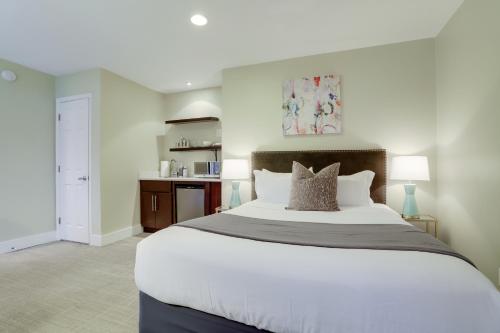 DuPont Place Boutique Inn - photo 74