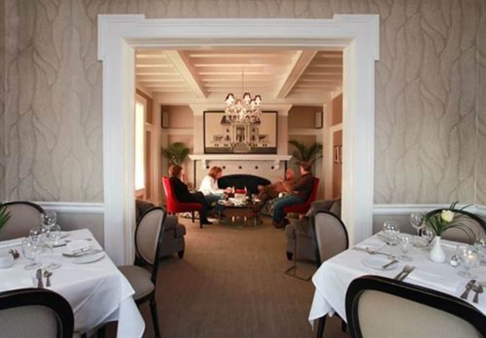 Peter Shields Inn & Restaurant - photo 31