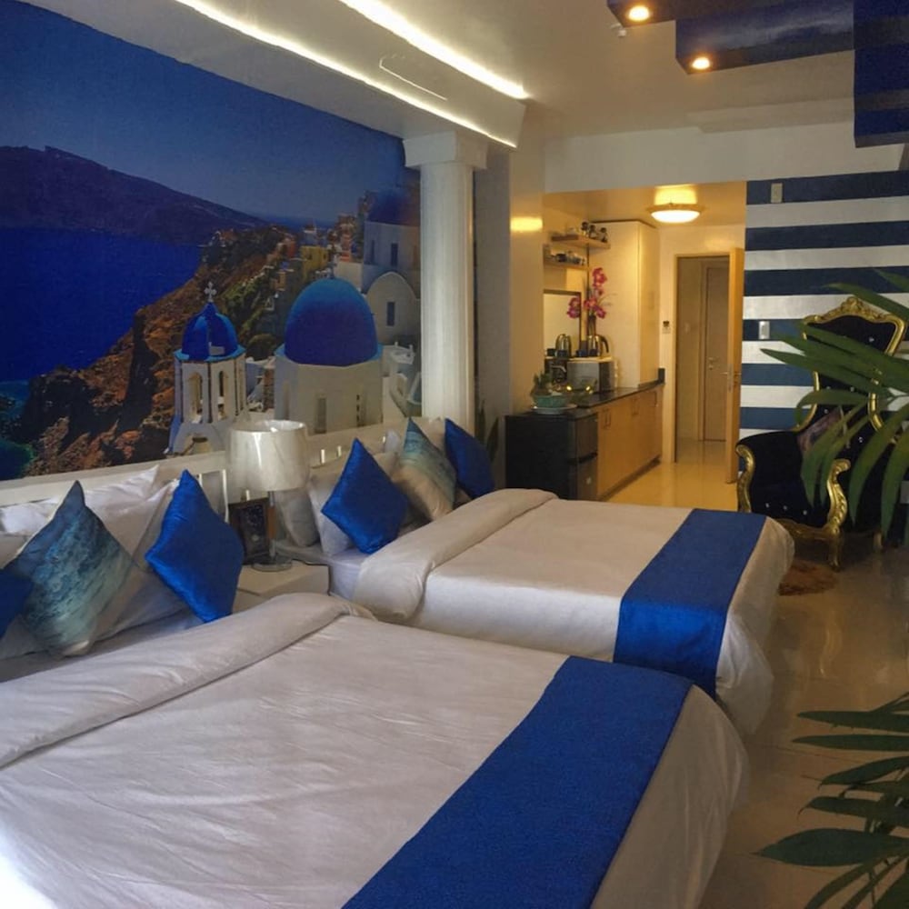 Cozy Staycation Tagaytay Wind Residences in Tagaytay, Philippines