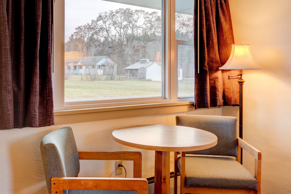 Gale River Motel - photo 7