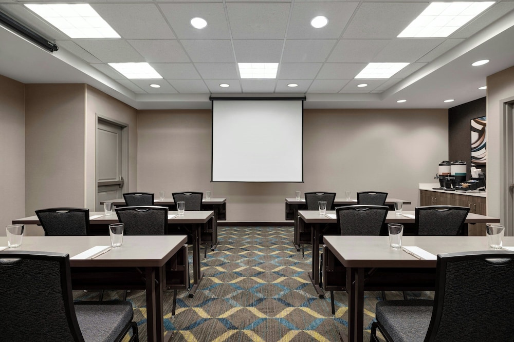 Residence Inn by Marriott Chicago Wilmette Skokie - photo 35