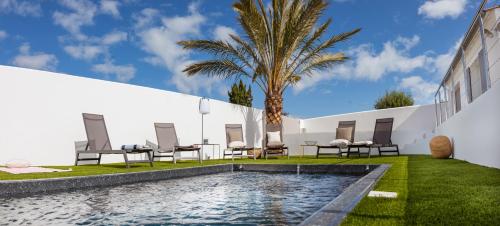 Villa Ernest — 4-Star Luxury Hotel in Saint-Martin-De-Re, France