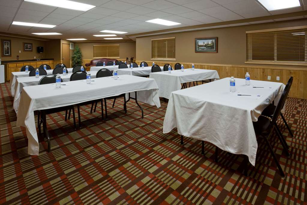 AmericInn by Wyndham Pequot Lakes - photo 29