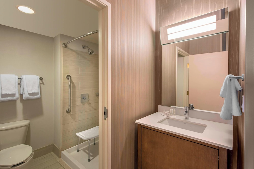 Courtyard by Marriott Las Vegas Henderson Green Valley - photo 9