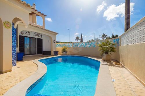Casa Prazeres — 4-Star Luxury Hotel in Carvoeiro, Portugal