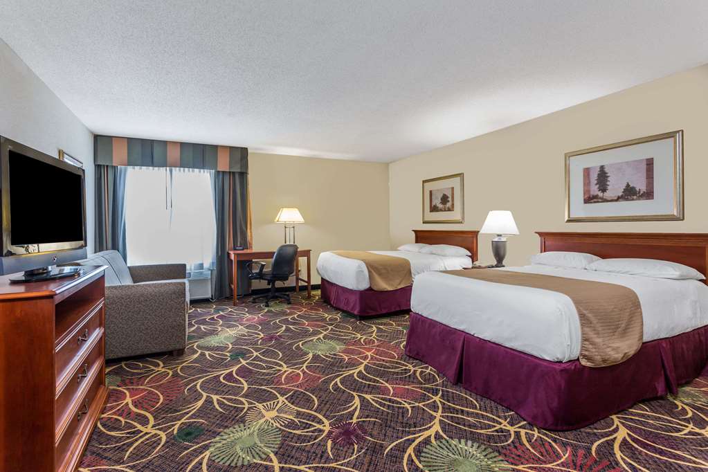 Baymont by Wyndham Cornelia - photo 10