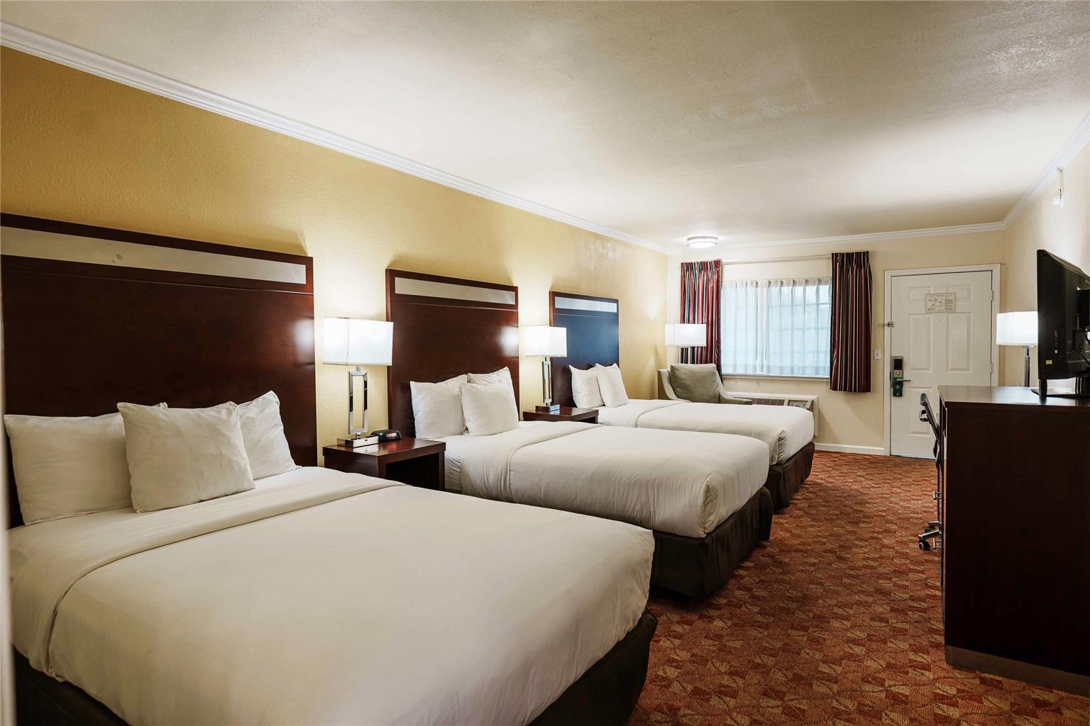 Quality Inn Ukiah - photo 41