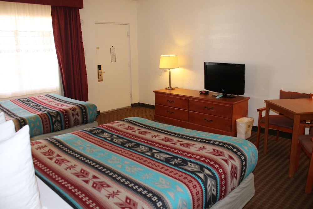 The Classic Desert Aire Hotel - photo 17