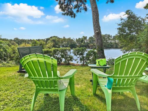 35 Vacation Lane Harwich Cape Cod Poppys Pond in Harwich, United States