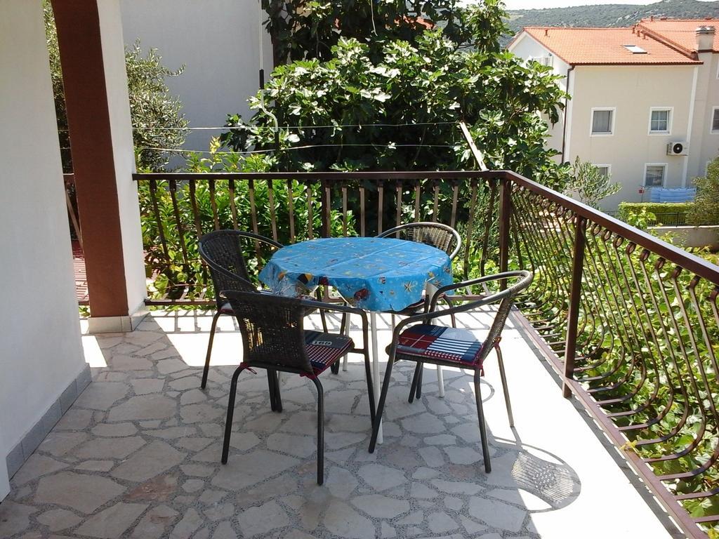 Jelaska Apartment — 4-Star Luxury Hotel in Marina, Croatia