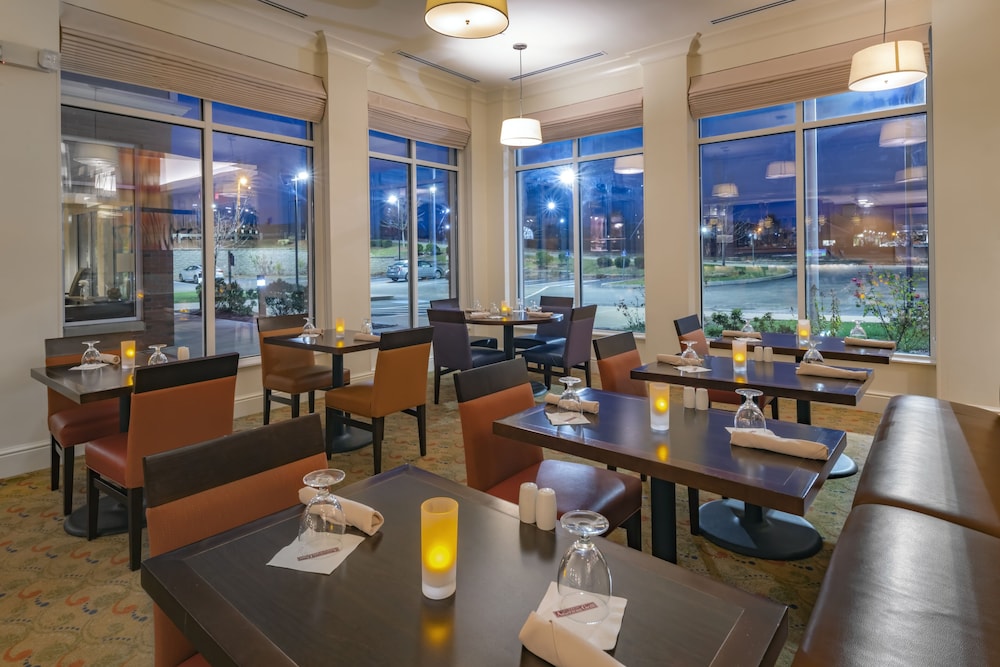 Hilton Garden Inn Devens Common - photo 31