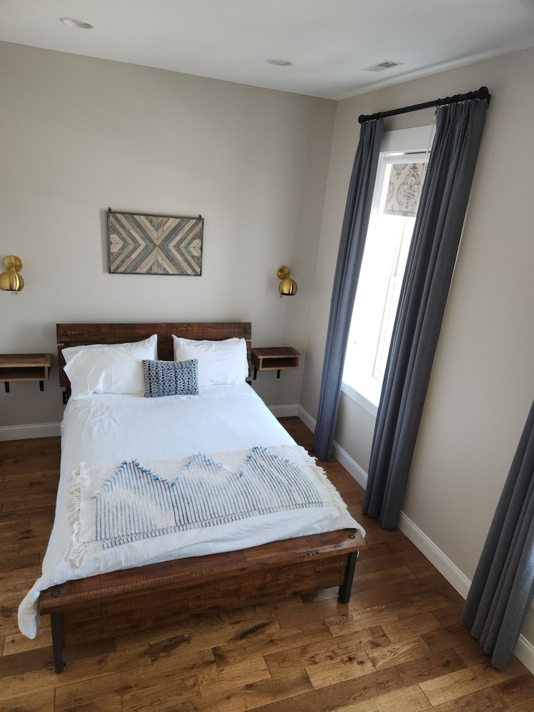 2nd St Loft - last minute hotel in Washington