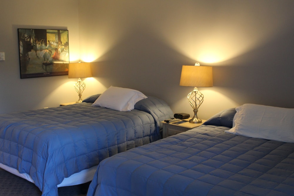 Catskill Seasons Inn - photo 20