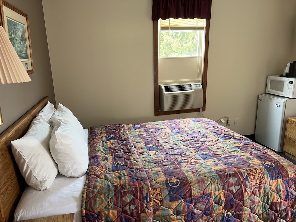 All Star Inn & Suites - photo 29
