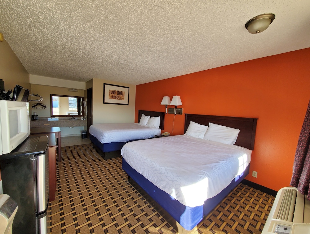 Relax Inn Henryetta - photo 8
