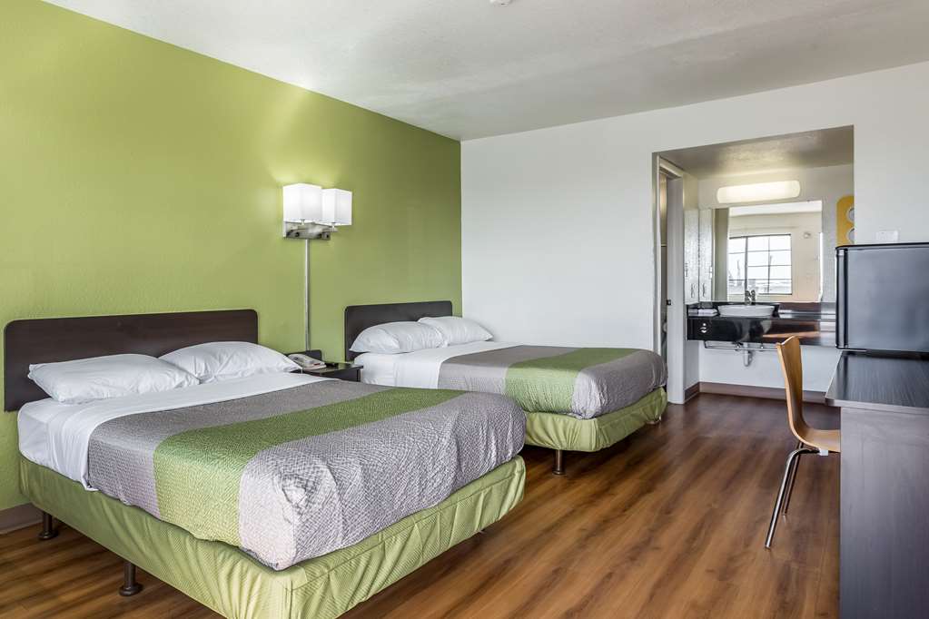 Motel 6 El Paso TX East - photo 13